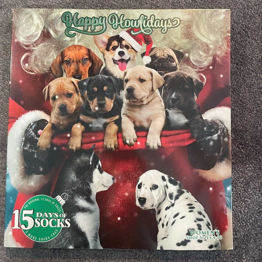 New Women’s Happy Howlidays 15 days of Socks Christmas Dog Socks Size 4-10